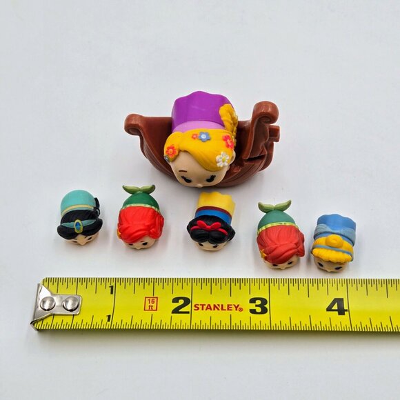 Disney Tsum Tsum Princess Rapunzel Jasmine Ariel Snow White Cinderella PVC Toy - Picture 5 of 7